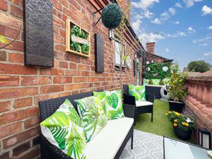 Photo 9- click for photo gallery